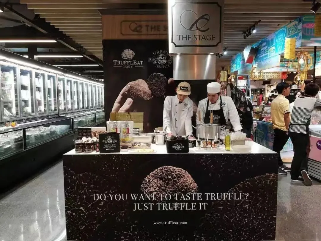 Truffleat booth and live tasting